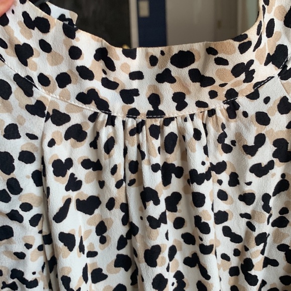 Ann Taylor Leopard Print Short Sleeve Dress Size 8 - Picture 4 of 5